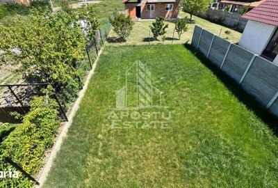 Casă cu 4 camere cu Teren 330 Mp în Săcălaz