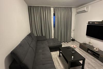 Apartament cu 2 camere decomandat în Baba Novac