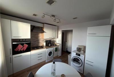 Apartament cu 3 camere semidecomandat, mobilat în Semicentral - 6
