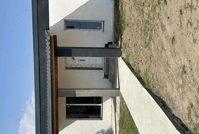 Casă cu 3 camere cu Teren 300 Mp în Corbu - 5