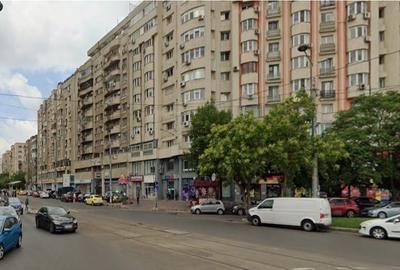 Spațiu comercial, de 105 mp, în P-ța Muncii - 3