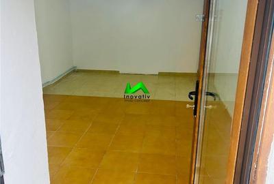Spațiu comercial, de 38 mp, în Central - 13