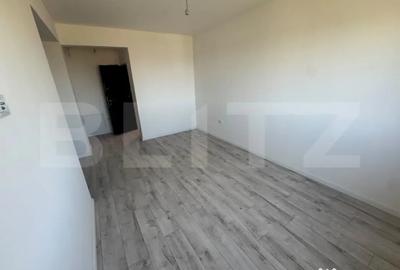 Apartament cu 2 camere semidecomandat în Rediu