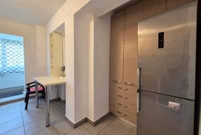 Apartament cu 3 camere decomandat în Circumvalațiunii - 27
