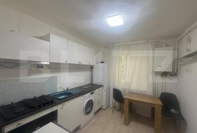 Garsonieră decomandată, mobilată în Micro 14