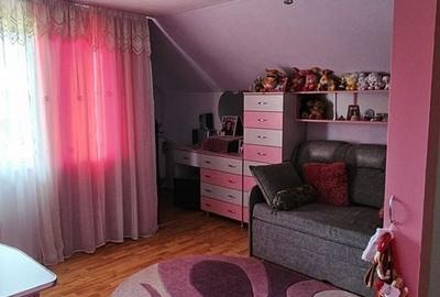 Casă cu 4 camere cu Teren 368 Mp în Coman - 9