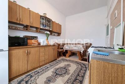 Apartament cu 2 camere decomandat, mobilat în Centrul Civic