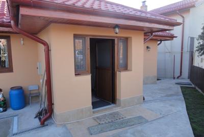 Casă cu 3 camere cu Teren 800 Mp în Brănești - 3