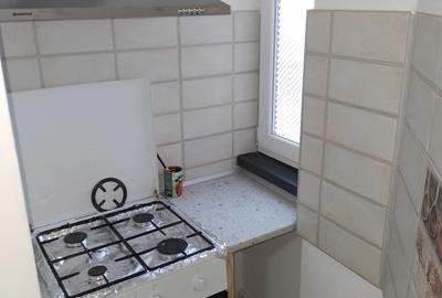 Garsonieră decomandată în Spitalului - 1