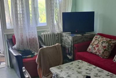 Apartament cu 2 camere decomandat în Colentina
