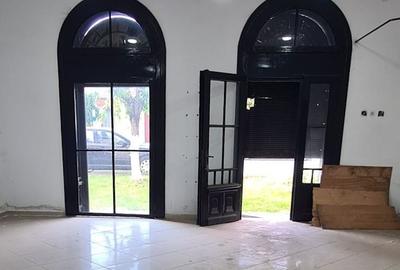 Spațiu comercial, de 91 mp, în Central