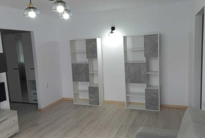 Apartament cu 2 camere semidecomandat în Sud