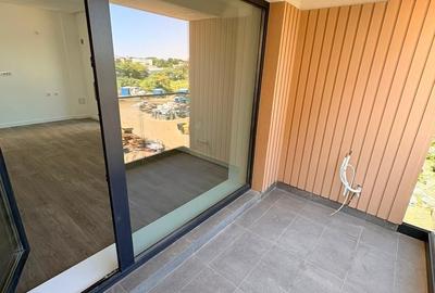 Apartament cu 2 camere semidecomandat în Gara de Est