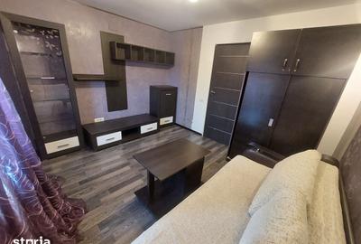 Casă cu 5 camere cu Teren 743 Mp în Central - 4