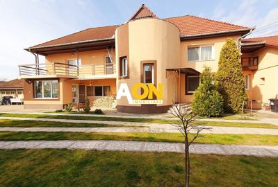 Casă individuală cu 5 camere cu Canalizare în Central