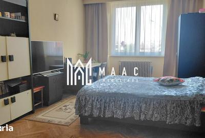 Casă cu 6 camere decomandat cu Teren 300 Mp în Terezian