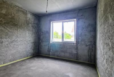 Casă cu 3 camere cu Teren 500 Mp în Oșorhei - 1