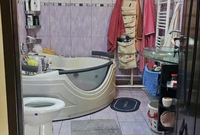 Casă cu 4 camere în Pietroasele - 7