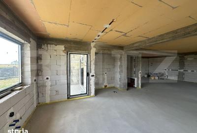 Casă cu 4 camere cu Teren 724 Mp în Păulești