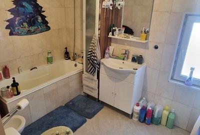 Casă cu 4 camere cu Teren 565 Mp în Central - 2