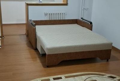Apartament cu 2 camere decomandat în Găvana
