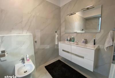Casă cu 4 camere cu Teren 340 Mp în Giroc