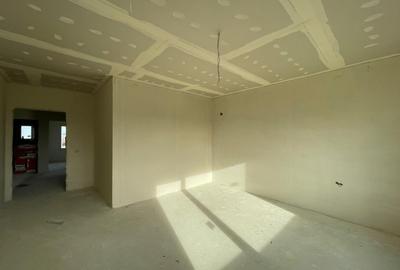 Duplex cu 4 camere cu Canalizare în Moșnița Veche - 8
