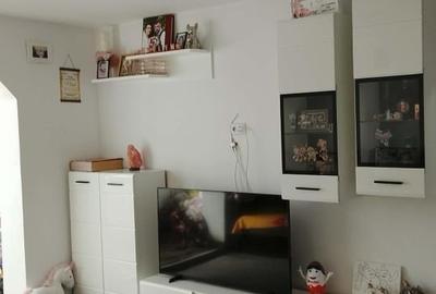 Apartament cu 3 camere semidecomandat, mobilat în Central - 13