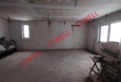 Casă cu 8 camere cu Teren 1130 Mp în Moacșa - 2