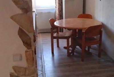 Apartament cu 2 camere semidecomandat în Ostroveni - 3