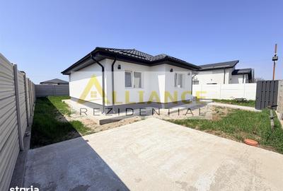 Casă cu 3 camere cu Teren 350 Mp în Vidra