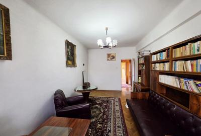 Apartament cu 3 camere decomandat în Central - 6