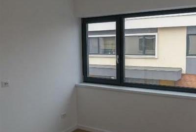 Duplex cu 4 camere cu Canalizare în Bartolomeu - 3