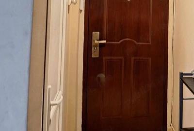 Apartament cu 2 camere nedecomandat în Central