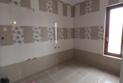 Casă cu 5 camere cu Teren 1000 Mp în Vladimirescu - 18