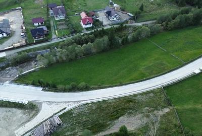 Teren de 3000 mp, în Brodina
