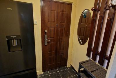 Apartament cu 2 camere semidecomandat în Florilor - 3