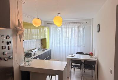 Apartament cu 3 camere semidecomandat în Ultracentral