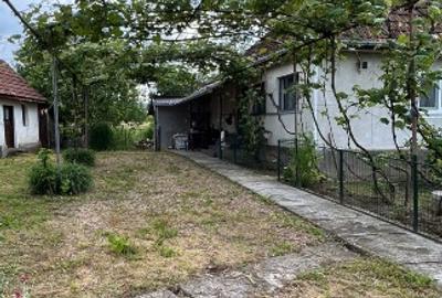 Casă individuală cu 2 camere cu Teren 43000 Mp în Valcău de Sus