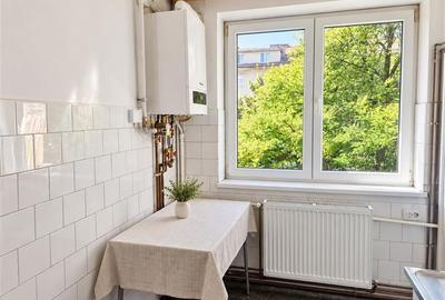 Apartament cu 2 camere semidecomandat în Calea București - 3