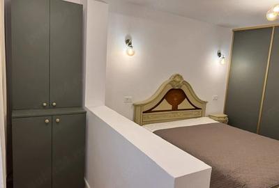 Apartament cu 3 camere semidecomandat în Tineretului