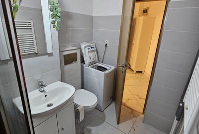Apartament cu 2 camere decomandat în Soarelui
