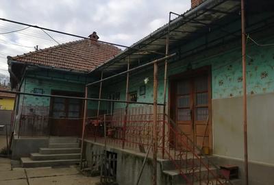 Casă cu 4 camere cu Teren 1000 Mp în Cugir - 3