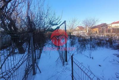 Casă cu 4 camere cu Teren 1250 Mp în Cumpăna