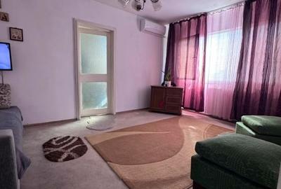 Apartament cu 2 camere nedecomandat în Podu Roș