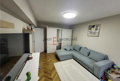 Apartament cu 2 camere decomandat în Tudor