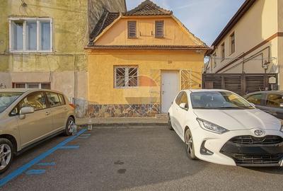 Apartament cu 2 camere semidecomandat în Centrul Civic