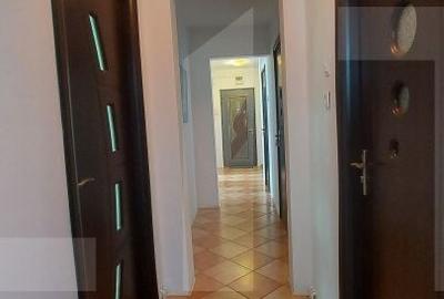 Apartament cu 3 camere decomandat în Gării - 9