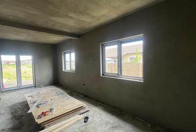 Duplex cu 4 camere cu Canalizare în Moșnița Veche - 5
