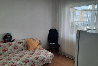 Apartament cu 3 camere decomandat în Central - 1